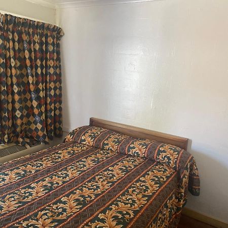 גארברוויל Johnston'S Motel מראה חיצוני תמונה