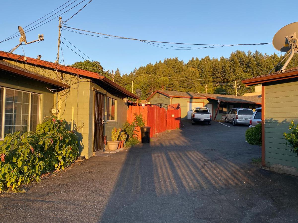 גארברוויל Johnston'S Motel מראה חיצוני תמונה